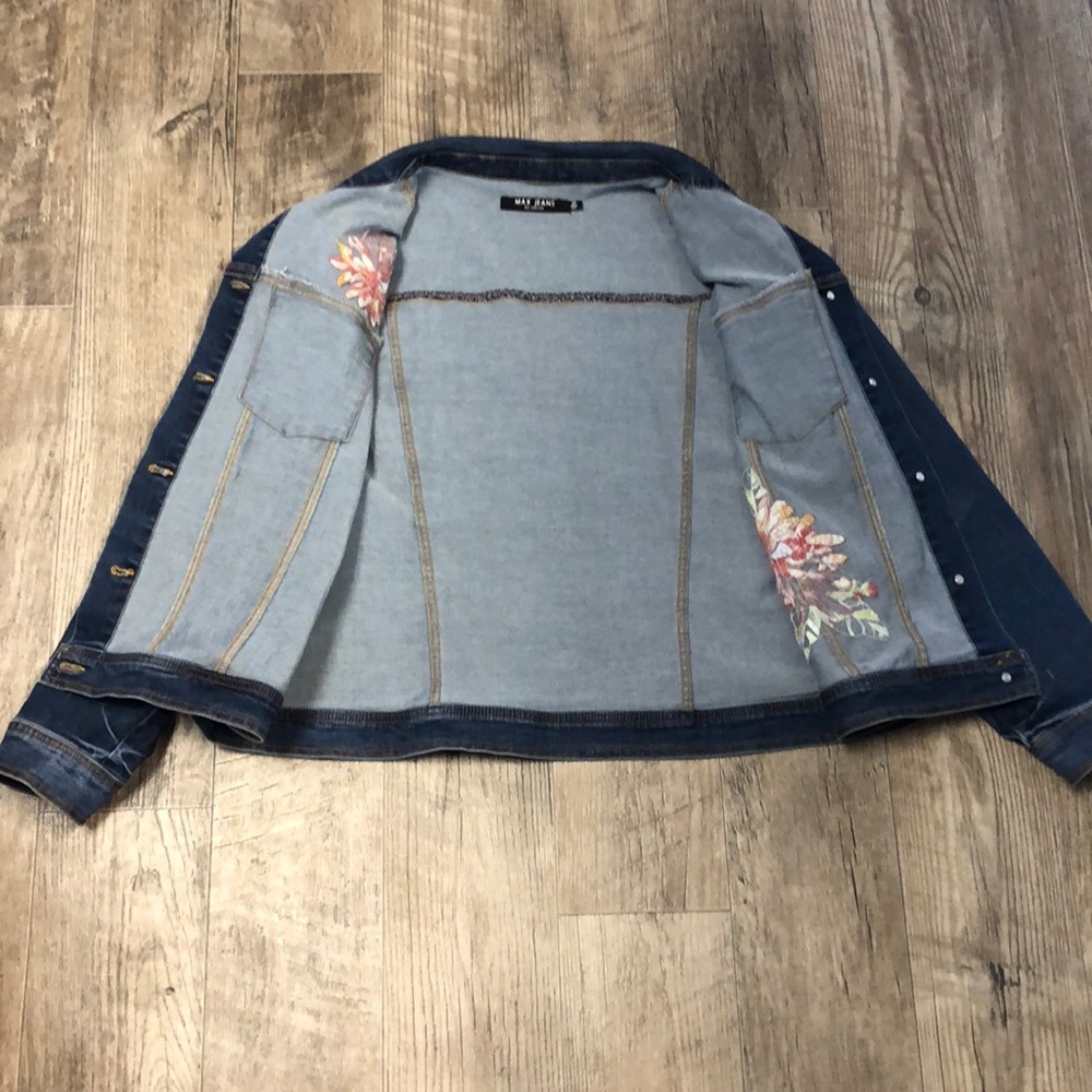 Max Jeans Denim Jacket - Picture 5 of 8